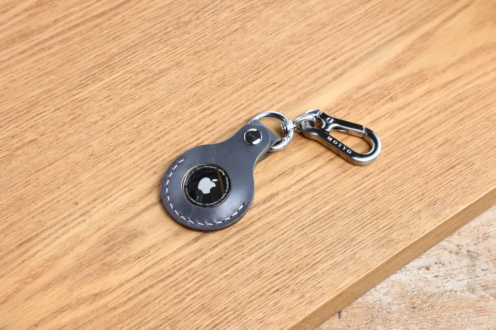 Airtag Leather Keychain - finished-item