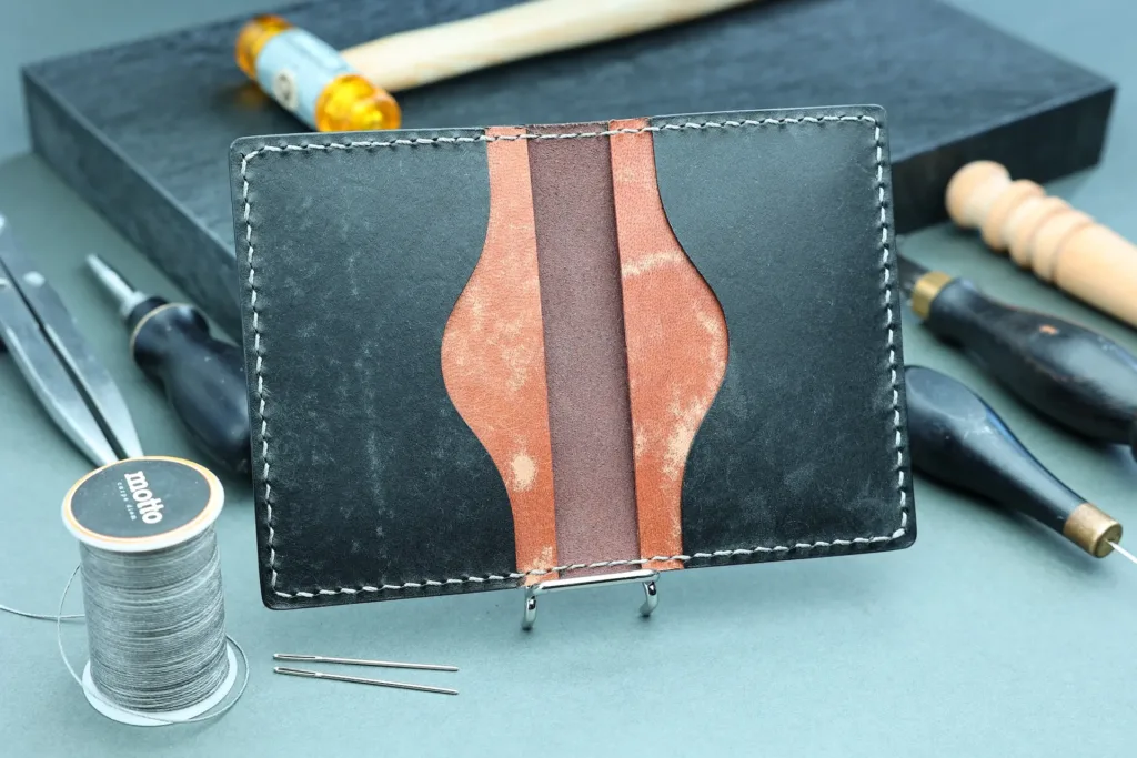 Cardfield II Card Holder - workshop