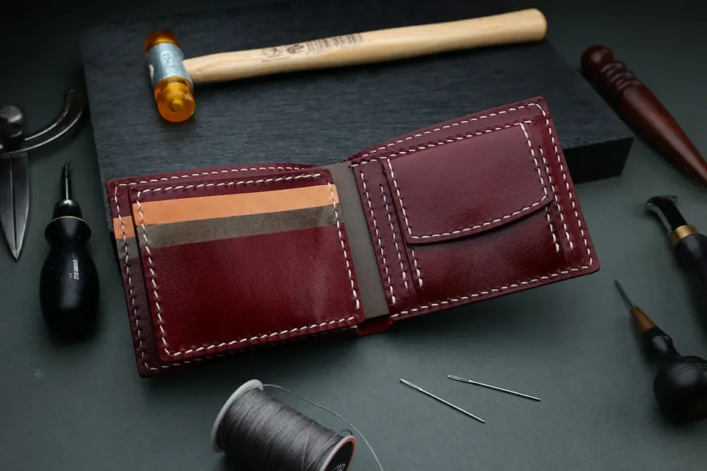 兩摺銀包 (6卡 | 1相 | 啪鈕零錢位) - finished-item