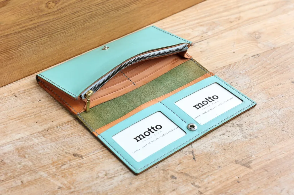 Leather Long Wallet (with large volume)