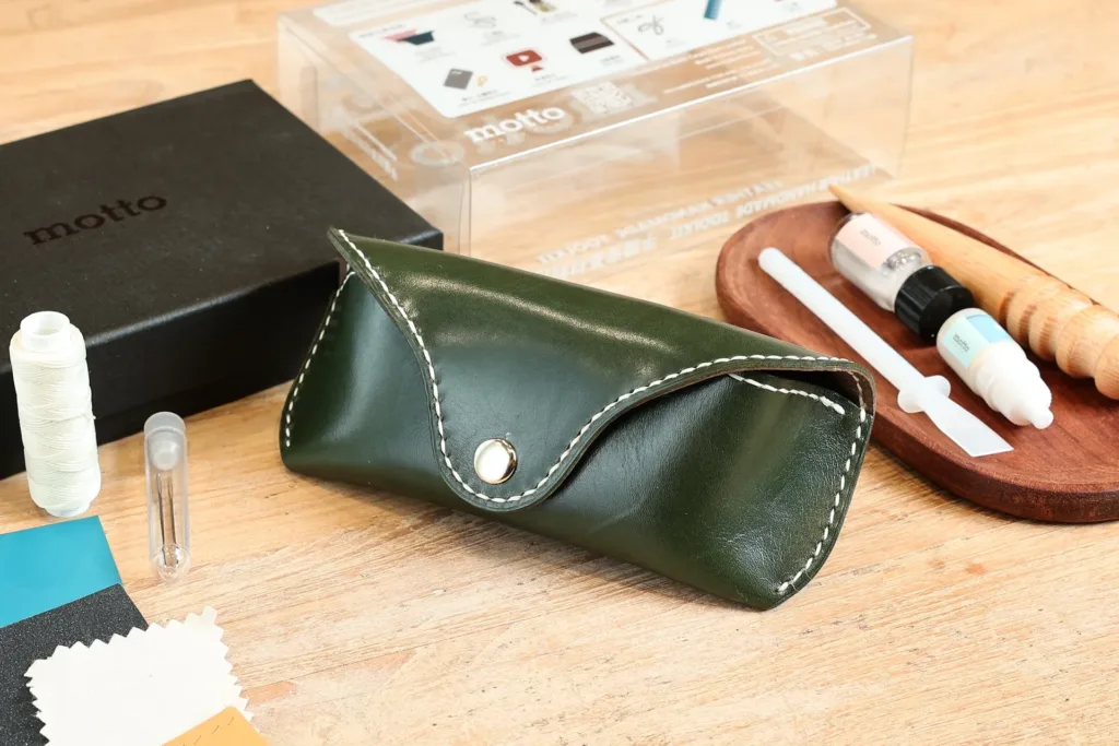 Sunglasses Case - toolkit