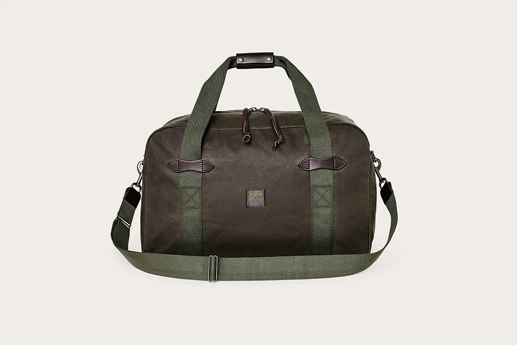 Filson - Medium Tin Cloth Duffle Bag 鍍蠟布袋 - Otter Green（包 免費刻字迷彩行李牌）