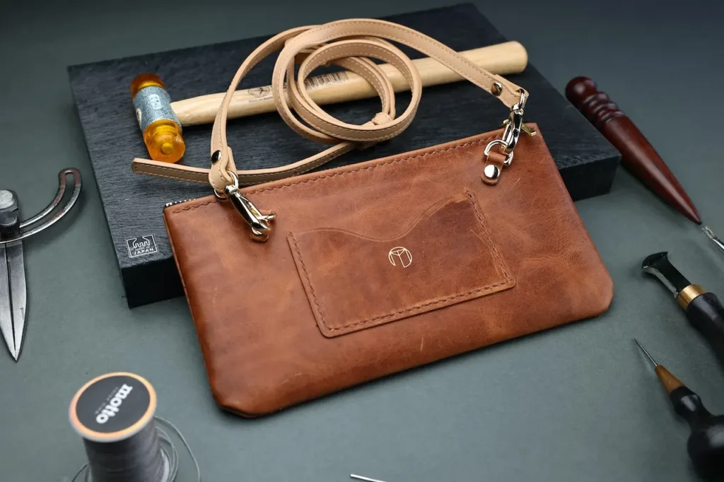 Zipper Crossbody 斜背包 - workshop