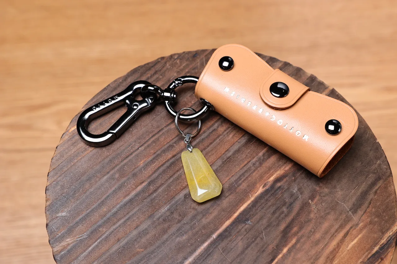 Fortune Crystal Stone x Cocoon Key Holder set - Golden Rutilated Quartz​​