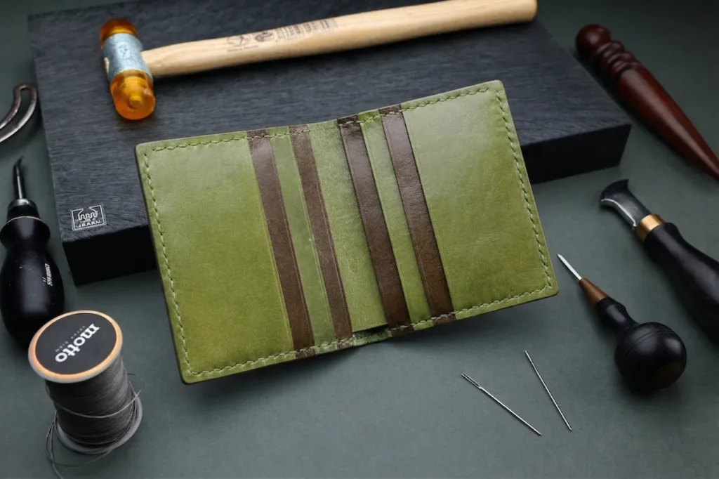 [Haas French Calfskin] Svelte Slim Wallet - 8 cards